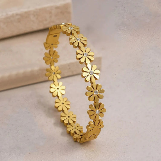 Daisy Chain Stretch Bracelet