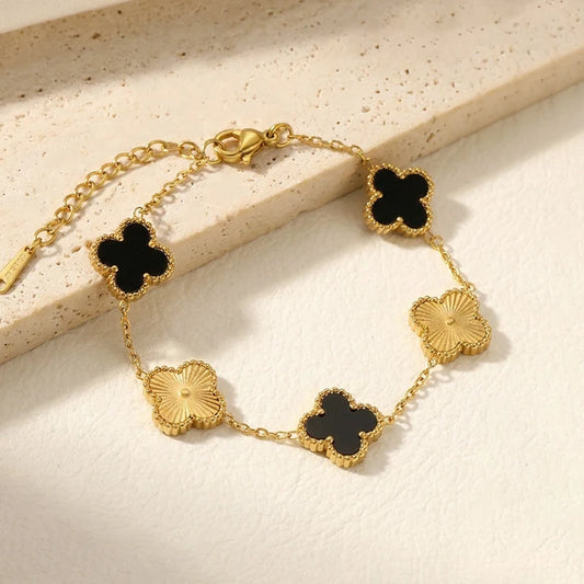 Black Onyx Clover Charm Bracelet