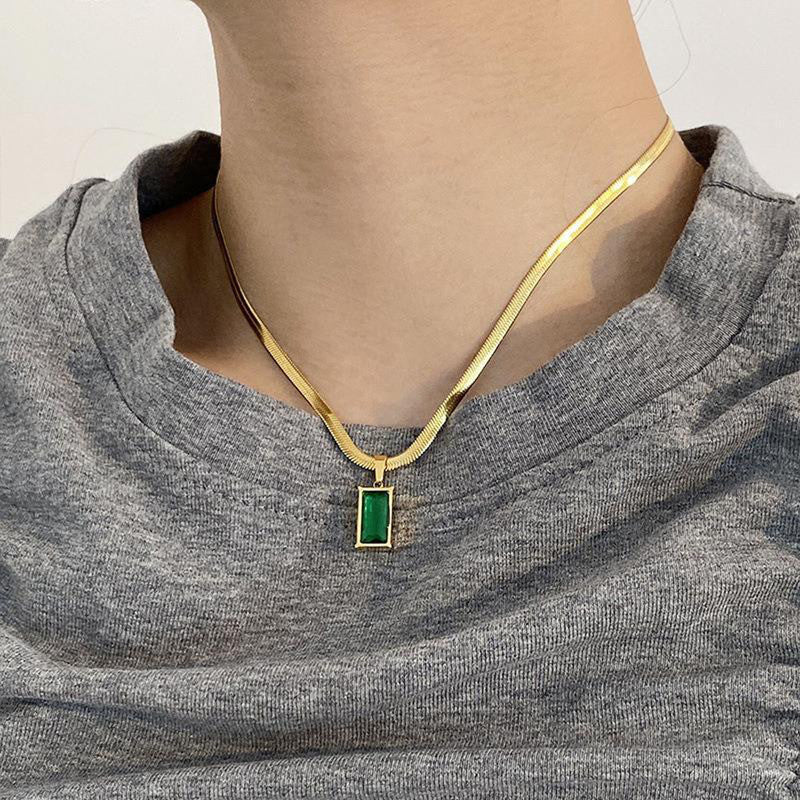 Emerald Green Rectangular Pendant Necklace
