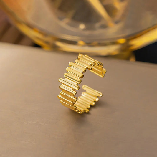 Ribbed Cuff Ring