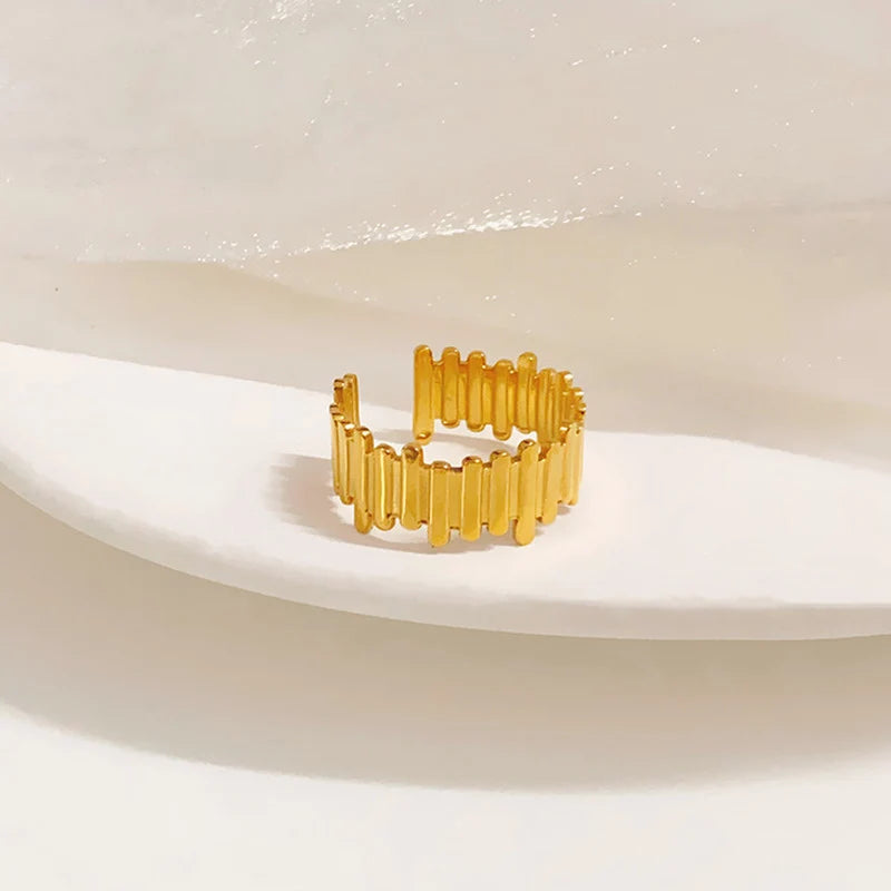 Ribbed Cuff Ring