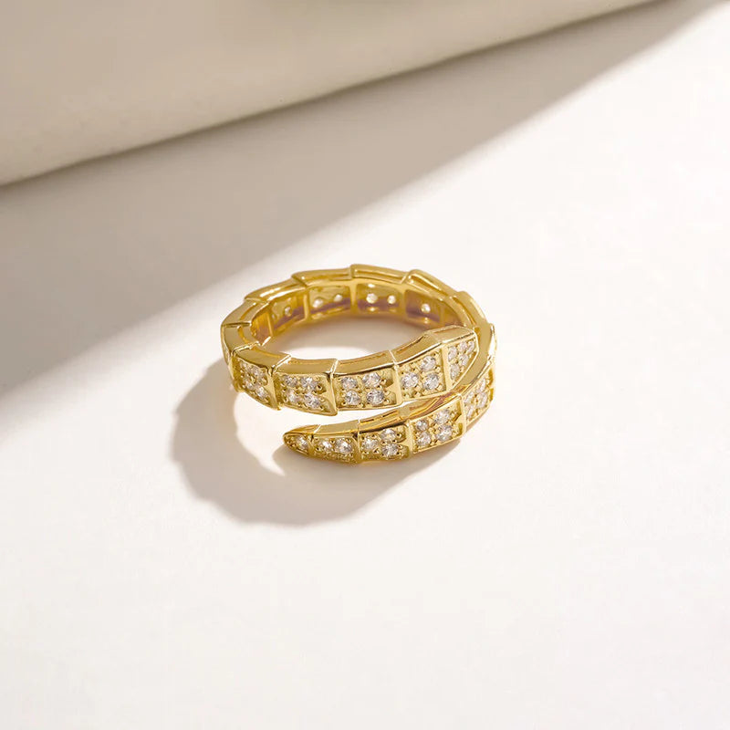 Feather Design Diamond Ring