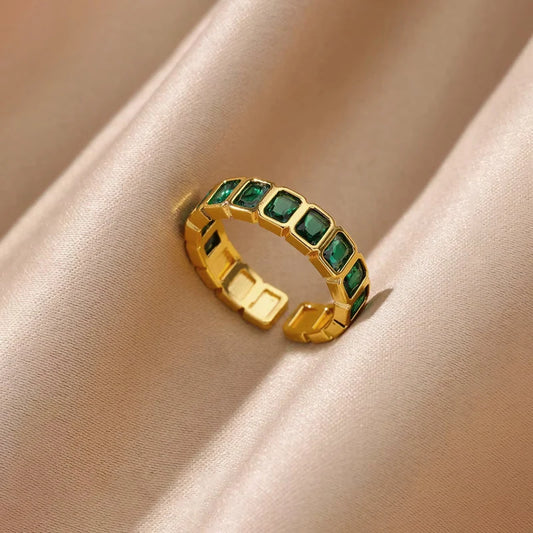 Elegant Emerald Eternity Band