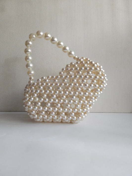 Elegant Silver Beaded Purse